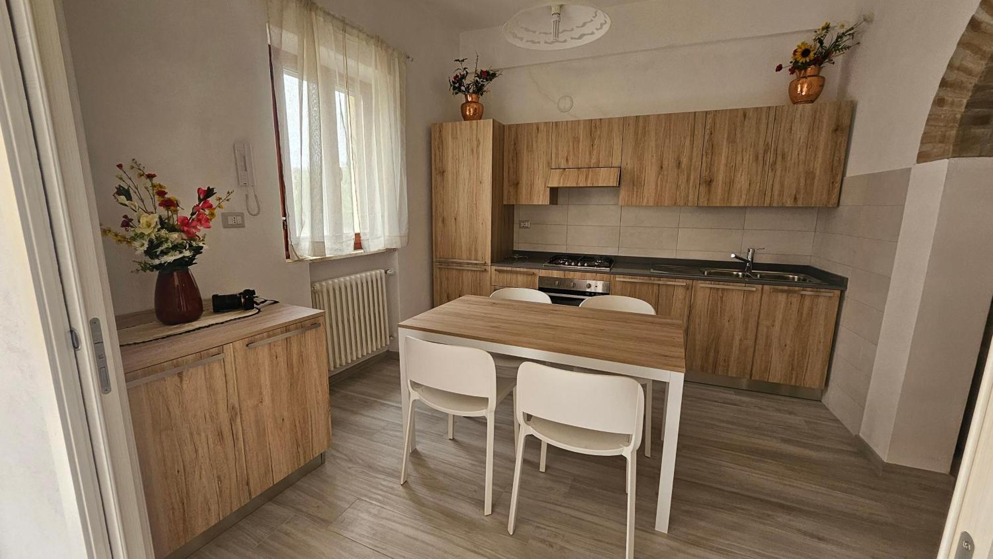 Castelnuovo D'elsa Appartamento Via Roma מראה חיצוני תמונה